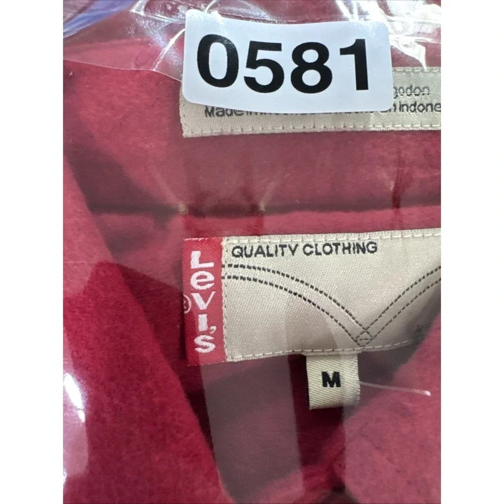 Levis new tags